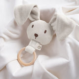 Ahşap Saplı Bej Çıngıraklı Diş Kaşıyıcı Tavşan