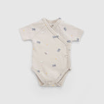 Organik Pamuk 2’li Kısa Kollu Kruvaze Bej Body Little Farm Zıbın & Body Little Gusto