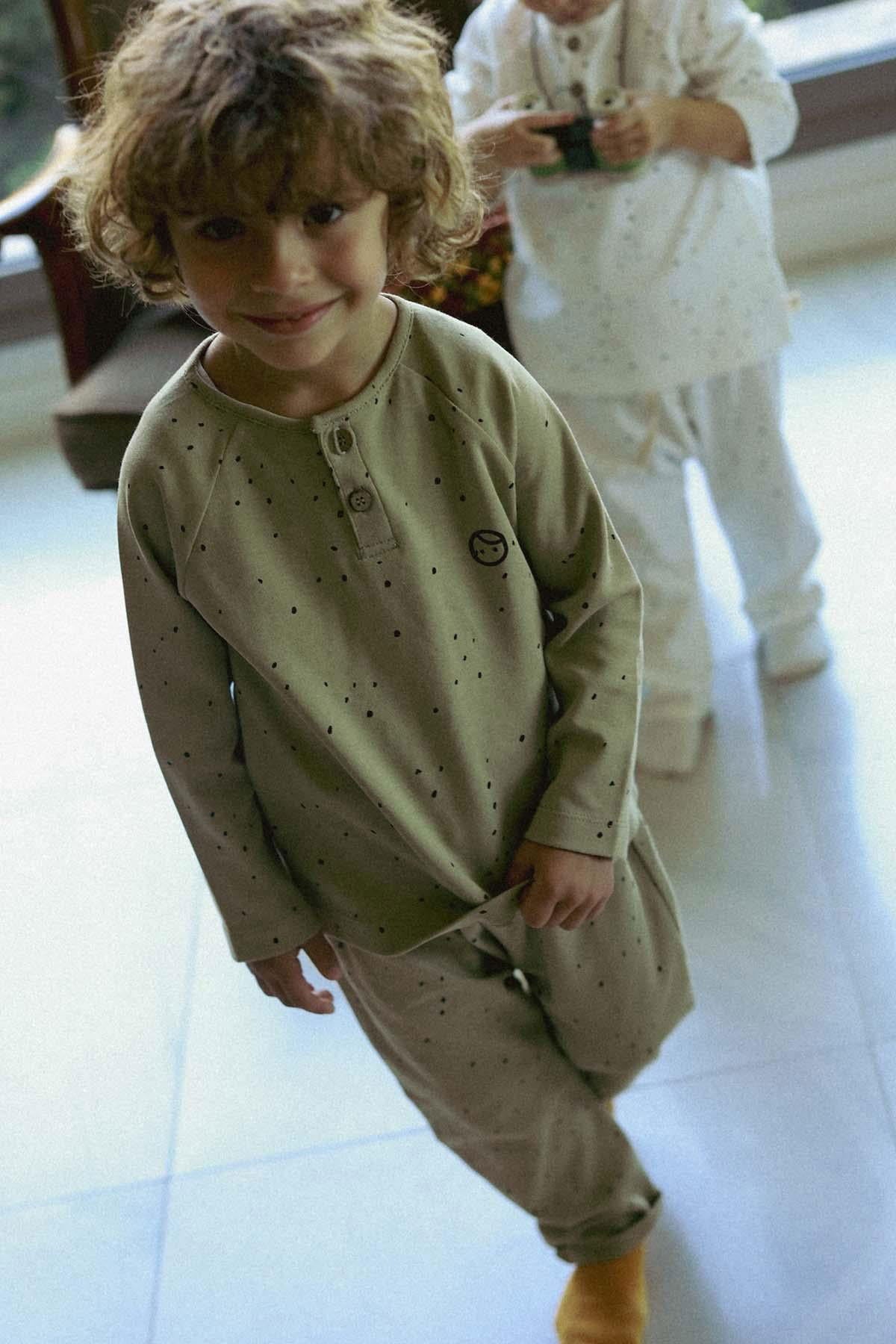 Bebek Pijama Takımı Cosmos Haki Organik  Pamuk - Little Gusto - 