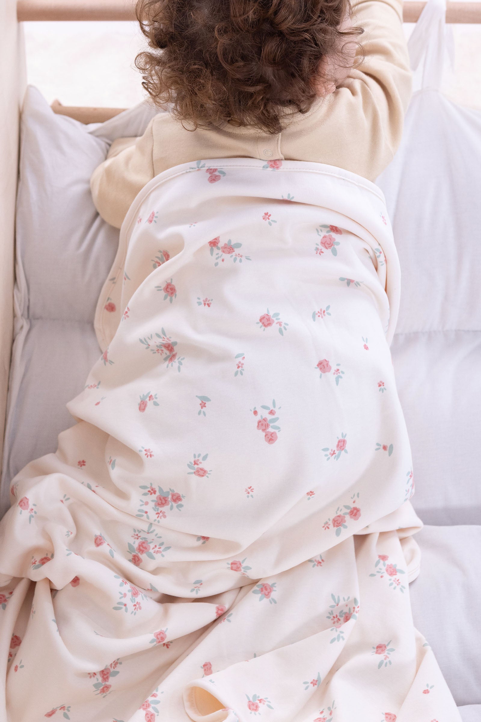 Organik Pamuk Ekru Çiçek Desenli Bebek Battaniyesi Battaniye Little Gusto