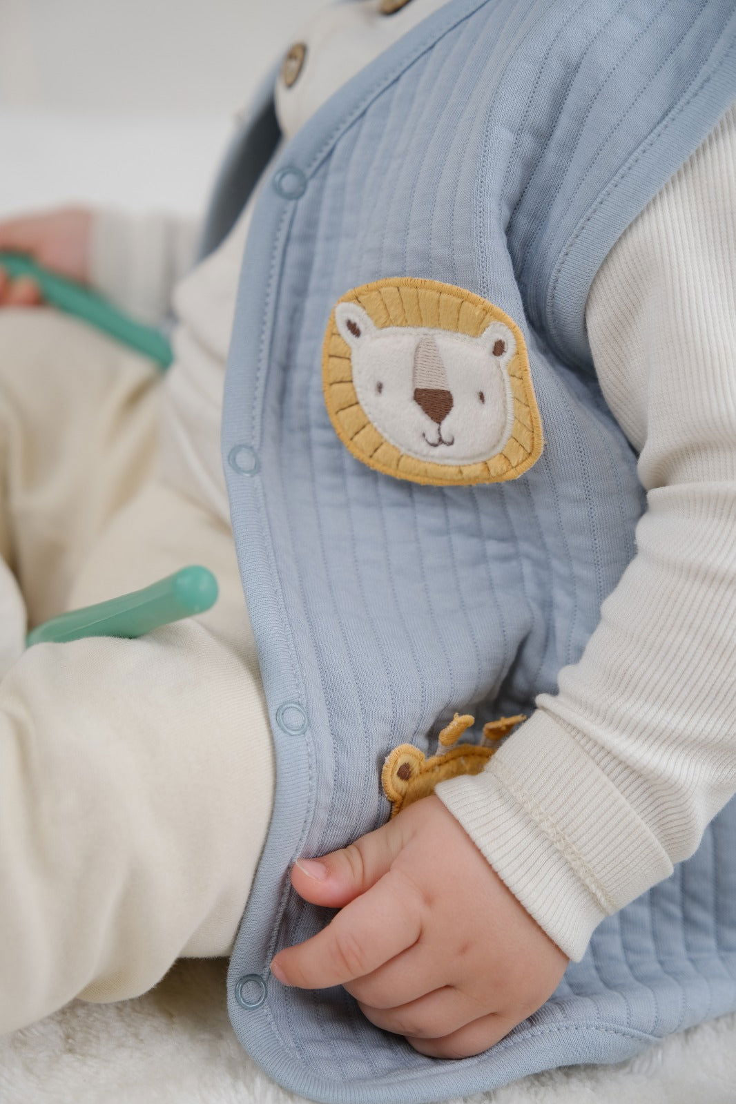 Kapitone Animal Aplikeli Mavi Bebek Yelek - Little Gusto