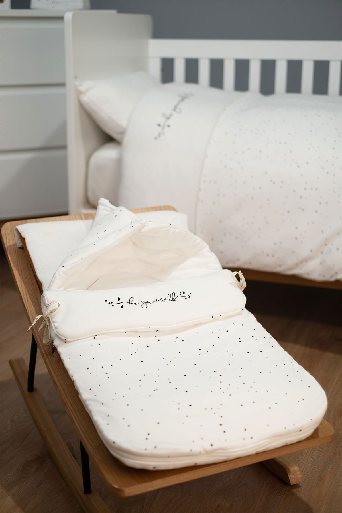Puset Tulumu Yenidoğan Footmuff Cosmos Beyaz Organik Pamuk - Little Gusto - 