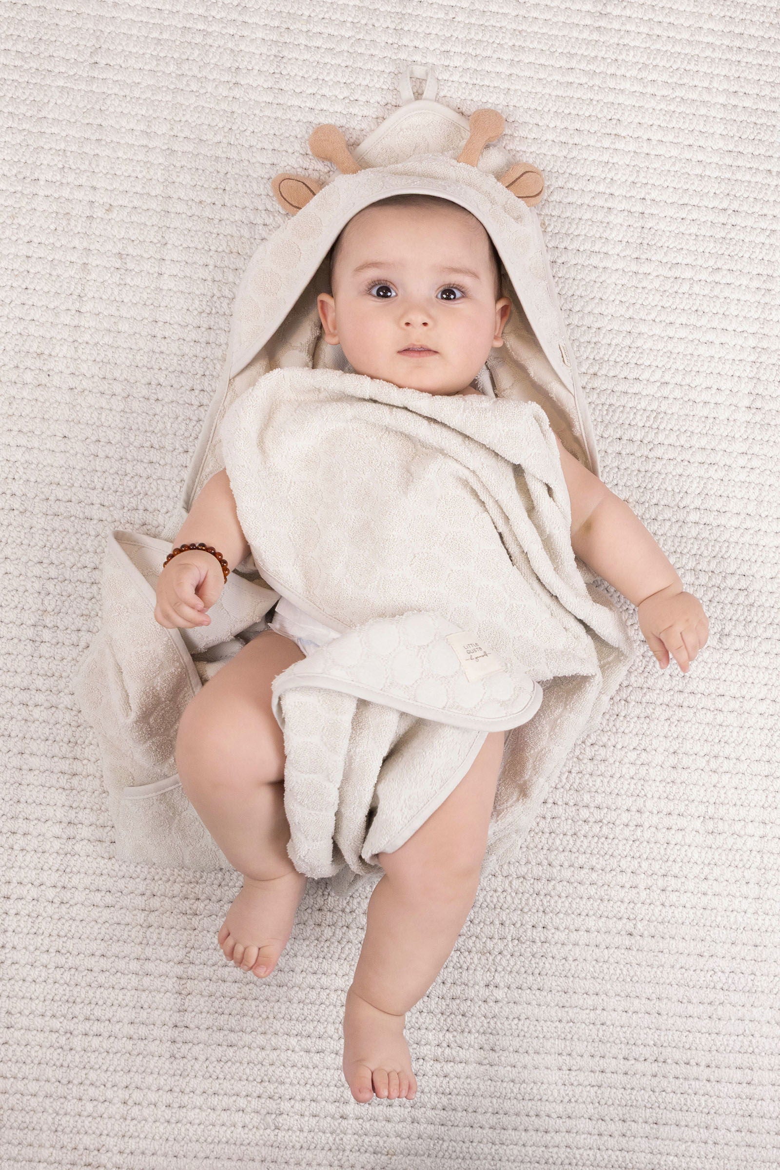 Sophie la girafe Organik Pamuk Kundak Havlu Kese Seti - Little Gusto