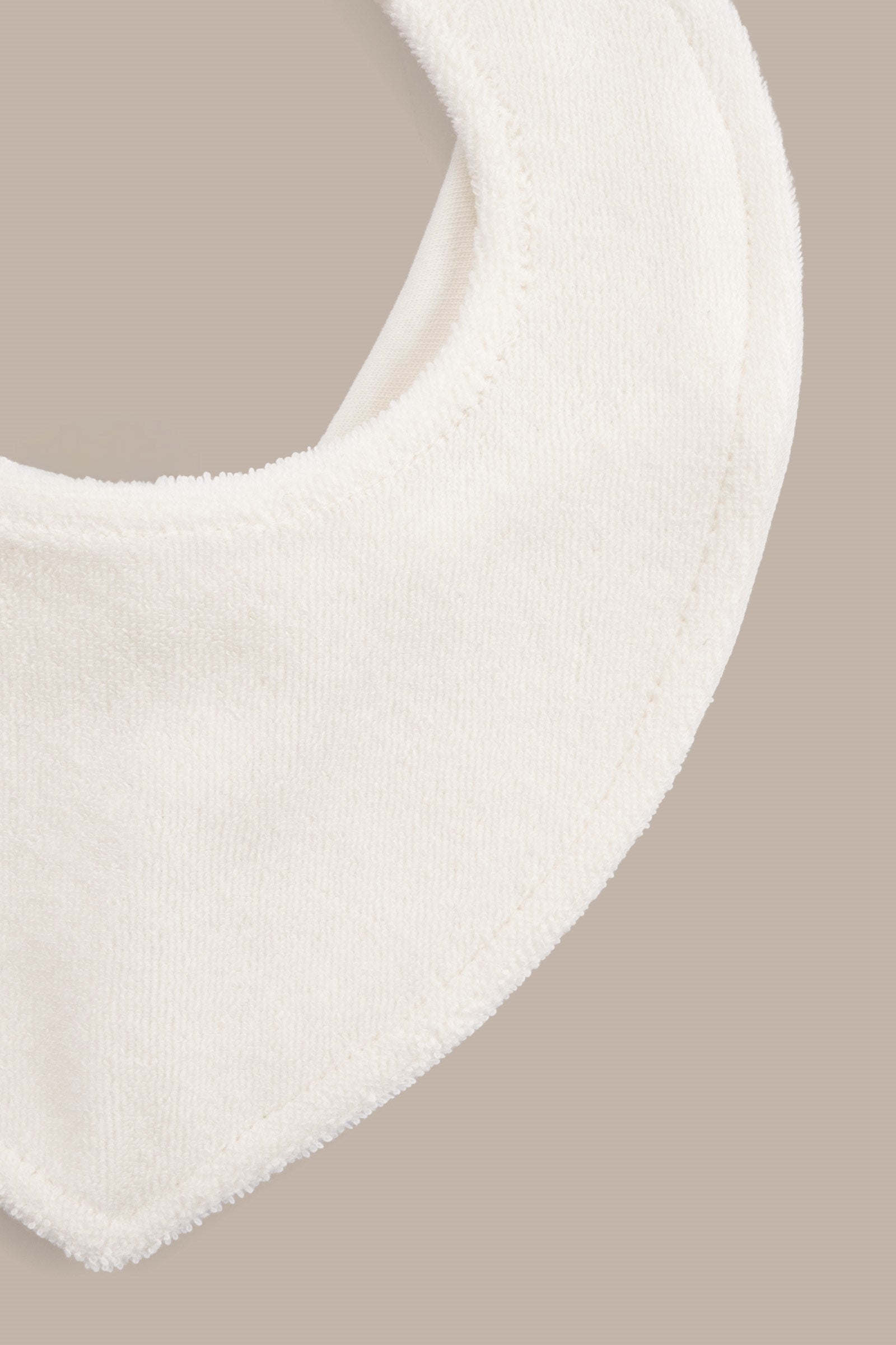 Sophie la girafe 2'li Sıvı Geçirmez Fular Önlük Seti