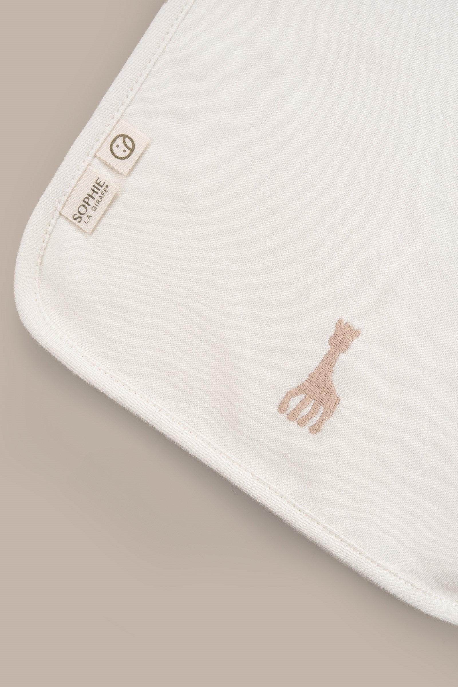 Sophie la girafe Organik Pamuk Omuz ve Ağız Mendil Seti