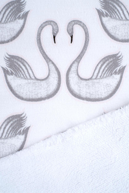Çift Katlı Wellsoftlu Bebek Battaniyesi Kuğu Desenli 80x120 cm